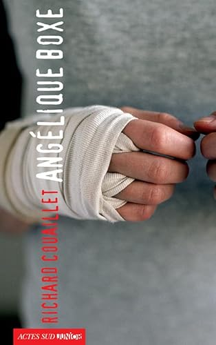 Ang&eacute;lique boxe